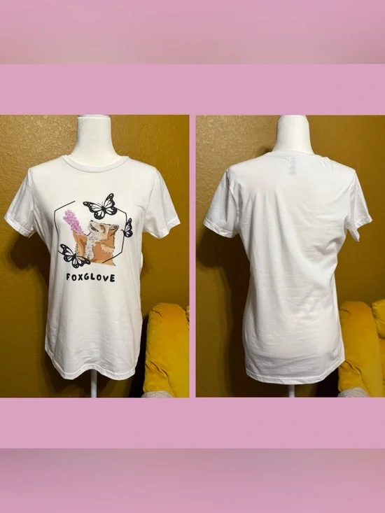 Foxglove Original Digital Art Graphic Tee - Picture 8 of 9